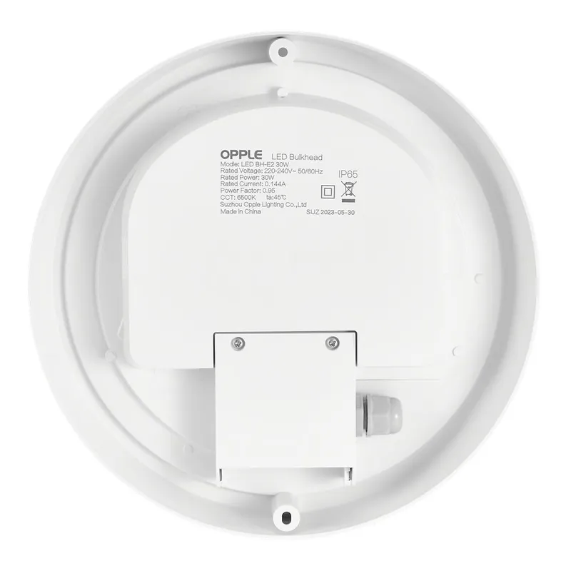 Светильник светодиодный OPPLE LED Bulkhead E2 влагостойкий — вид под углом