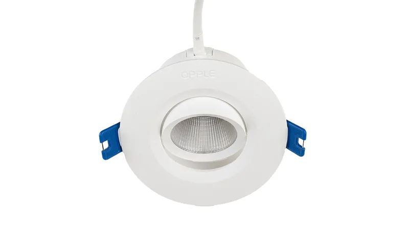 Светильник светодиодный точечный OPPLE US LED Spotlight RA-US R70-8W-3000-WH-GP поворотный — вид под углом