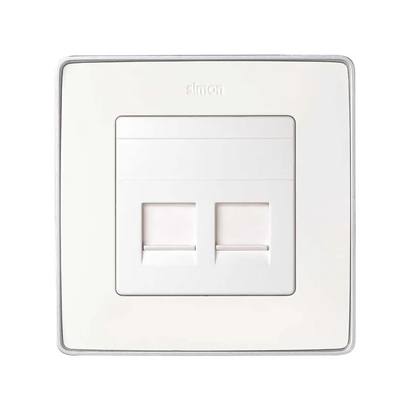 Адаптер Simon 82 на 2 разъема RJ45, RJ12 AMP, белый — вид спереди на монтажную рамку