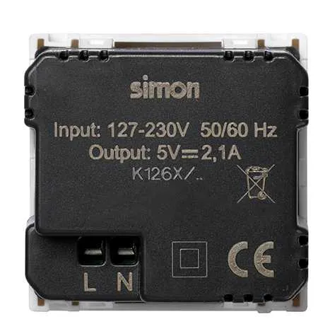 Зарядное устройство Simon Connect K45 USB A+A 10W 230В, белый — вид спереди на панель с двумя разъемами