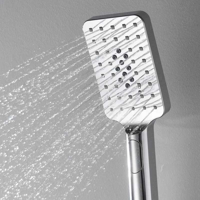 Ручной душ Wasserkraft с функцией экономии воды — лейка крупным планом