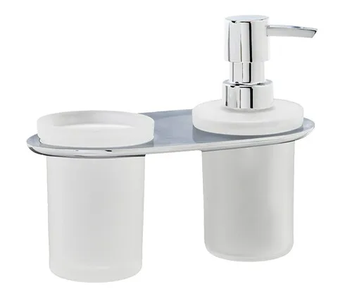Дозатор Wasserkraft Kammel K-8300 для жидкого мыла, со стаканом — вид спереди на устройство с чашей