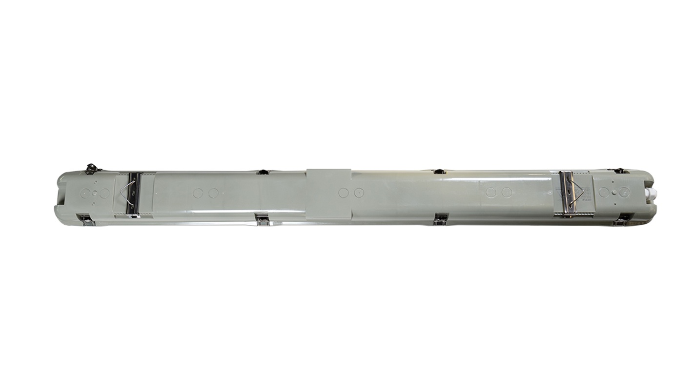 Светильник светодиодный OPPLE LED Waterproof-E3 L1200-46W-4000-FR-GP линейный — вид снизу на корпус-1