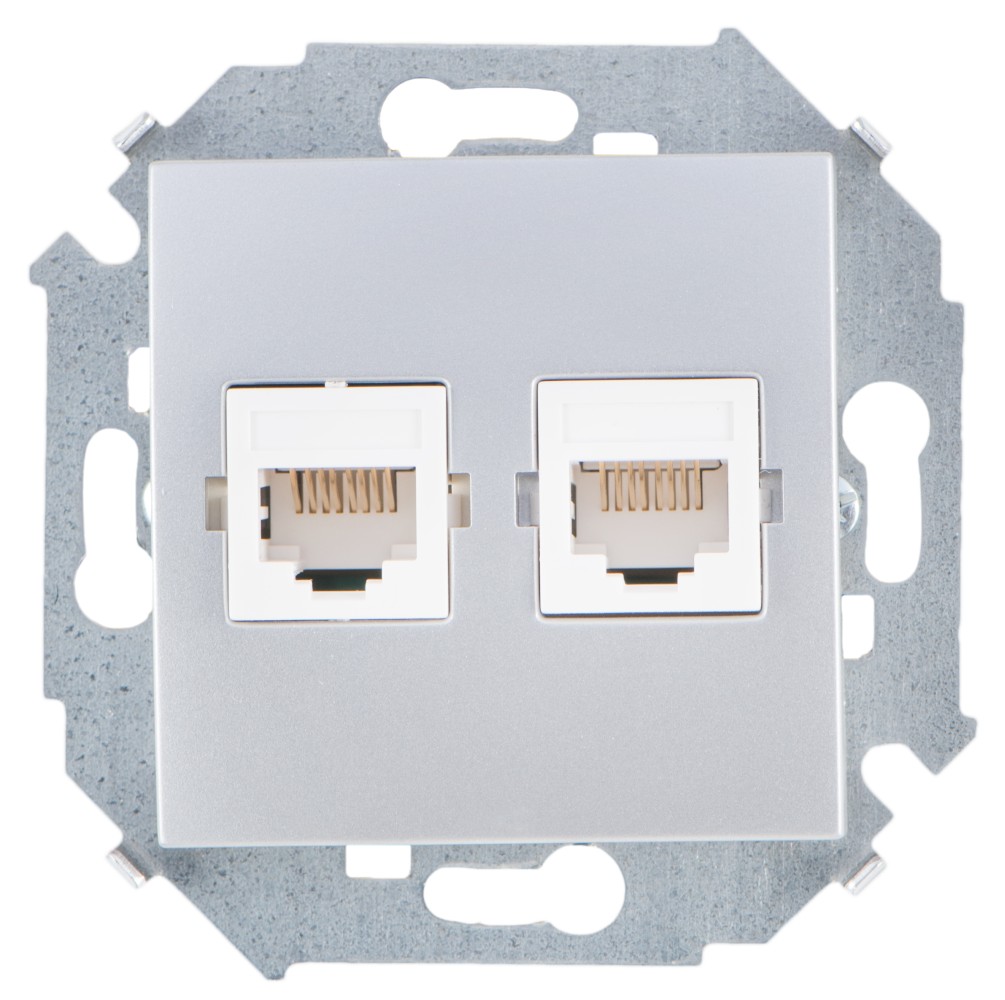 Розетка компьютерная Simon 15, 2xRJ45, кат.5e, UTP, двойная, алюминий — вид спереди на лицевую панель