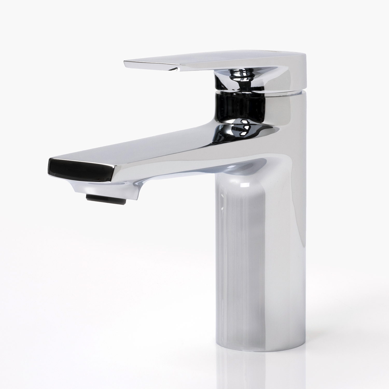 Смеситель для раковины Wasserkraft Lopau 3200 — вид сбоку под углом-1