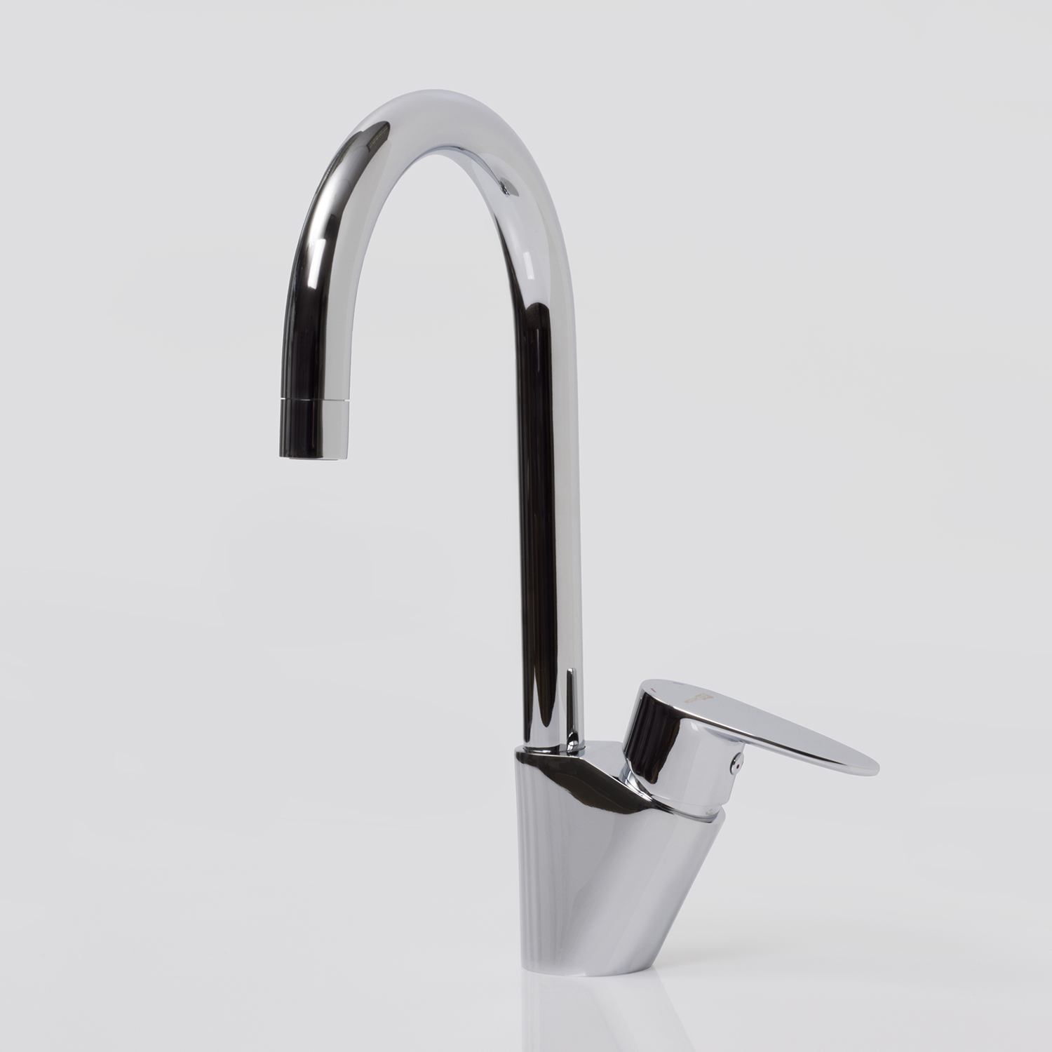 Смеситель для кухни Wasserkraft Leine 3500 — вид сбоку под углом-2