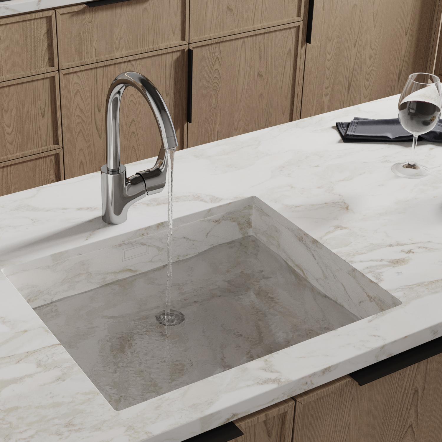 Смеситель для кухни Wasserkraft Lippe 4500 с поворотным изливом — вид сверху на мойку с текущей водой