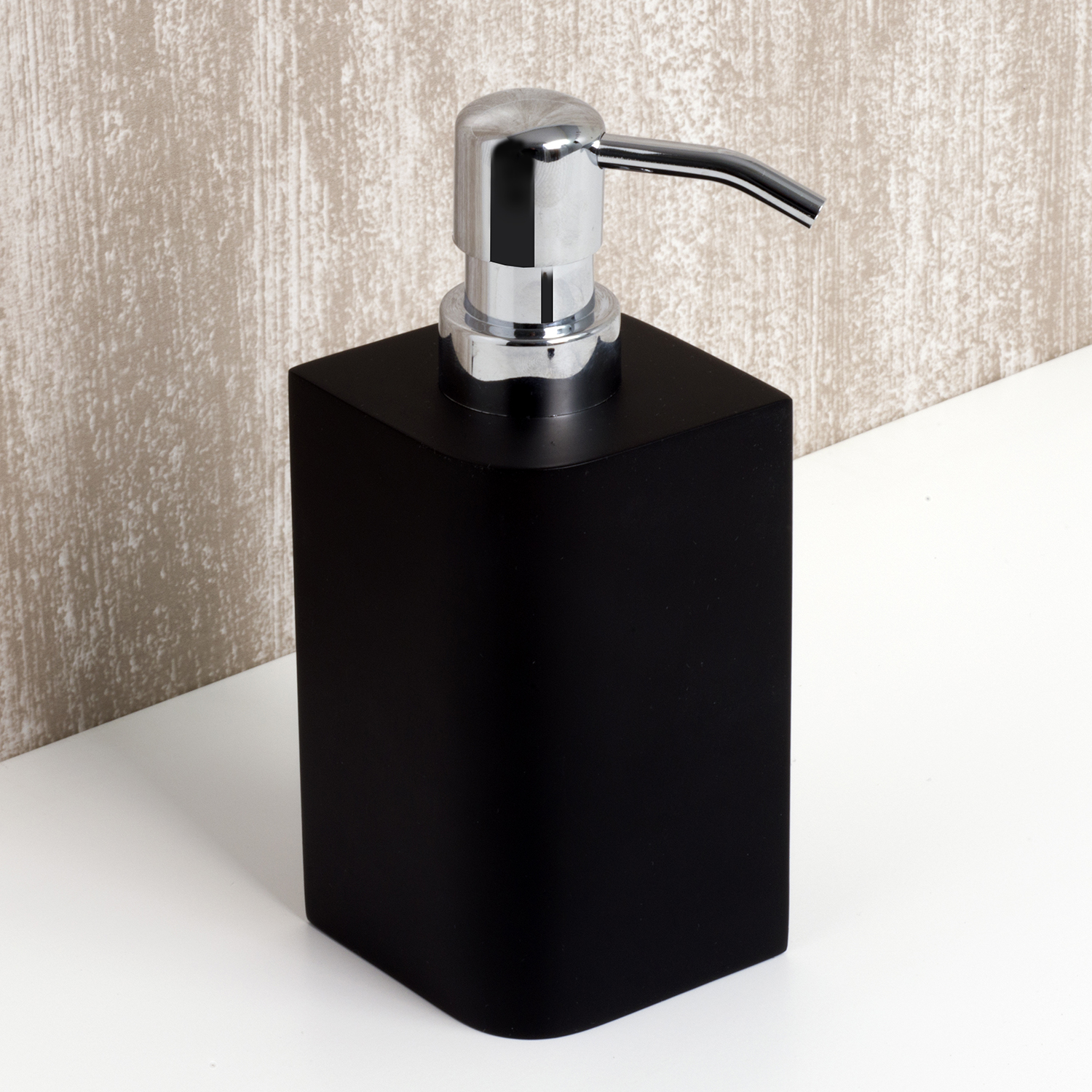 Дозатор Wasserkraft Elba K-2700 для жидкого мыла — вид под углом