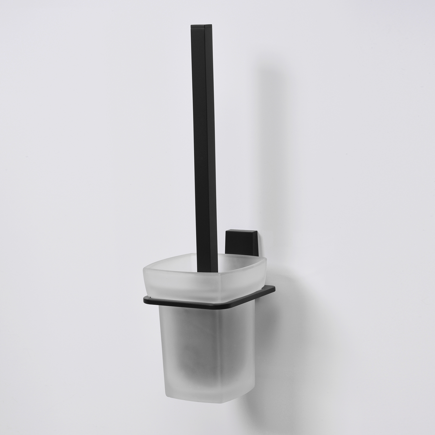 Ершик Wasserkraft Abens K-3200 подвесной — вид сбоку на держатель и стакан